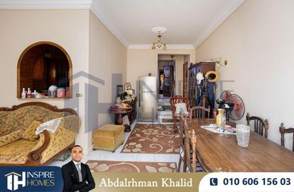 Apartment - 3 Bedrooms - 2 Bathrooms for sale in Mohamed Bahaa Al Din Al Ghouri St. - Smouha - Hay Sharq - Alexandria