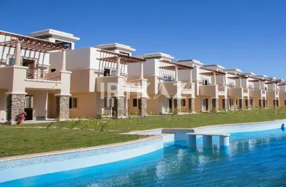 Chalet - 3 Bedrooms - 2 Bathrooms for sale in Blue Blue - Al Ain Al Sokhna - Suez