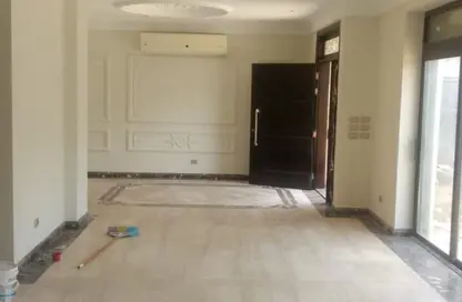 فيلا - 4 غرف نوم - 5 حمامات للايجار في 6 ويست - بيفرلي هيلز - كمبوندات الشيخ زايد - الشيخ زايد - الجيزة