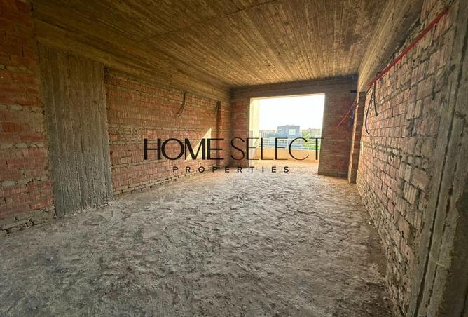 98003597 - Property Image 2