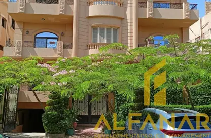 Apartment - 3 Bedrooms - 2 Bathrooms for sale in Al Narges 2 - Al Narges - New Cairo City - Cairo