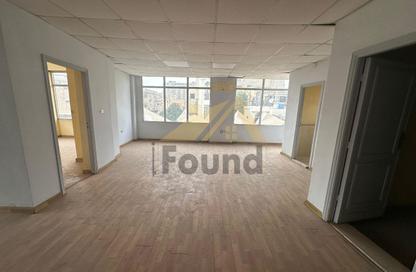 Roof - 2 Bedrooms - 2 Bathrooms for sale in Ibrahim Naguib St. - Garden City - Cairo