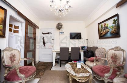 Apartment - 3 Bedrooms - 1 Bathroom for sale in Glim - Hay Sharq - Alexandria