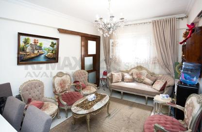Apartment - 3 Bedrooms - 1 Bathroom for sale in Glim - Hay Sharq - Alexandria