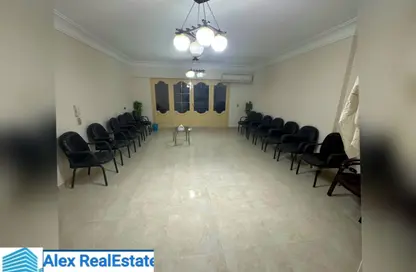 Office Space - 4 Bedrooms - 2 Bathrooms for rent in Smouha Square - Smouha - Hay Sharq - Alexandria