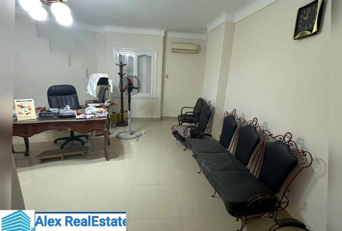 8684481 - Property Image 2