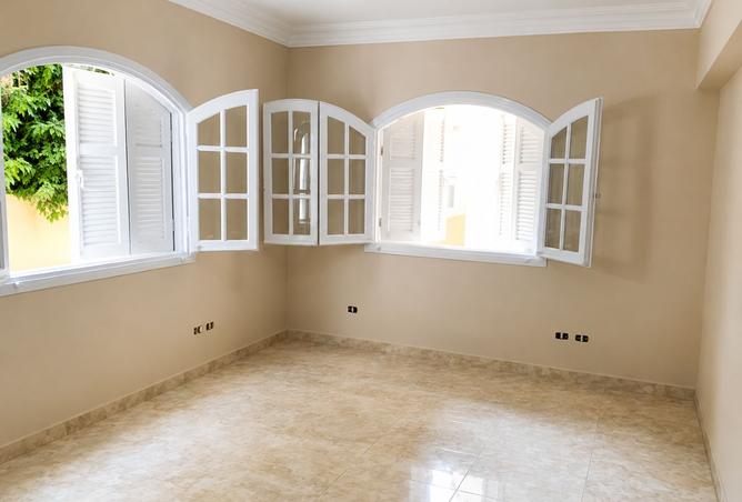 98545498 - Property Image 2