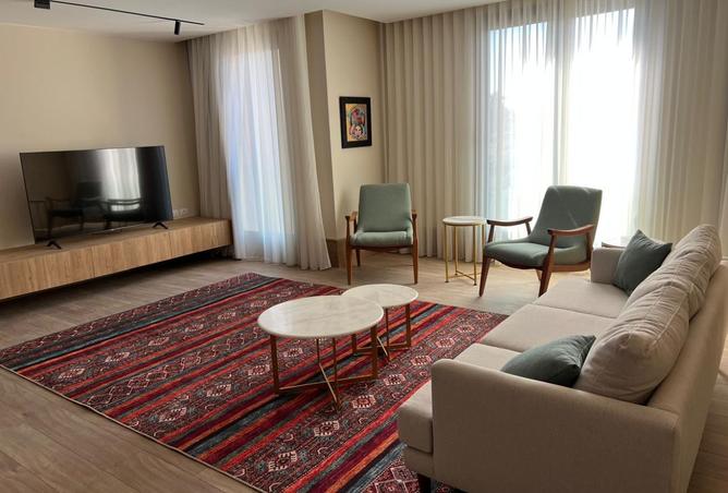 99813232 - Property Image 2