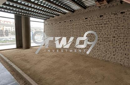 محل تجاري - استوديو للايجار في وان جولدن سكوير مول - التجمع الخامس - مدينة القاهرة الجديدة - القاهرة