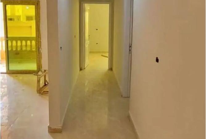97725255 - Property Image 2