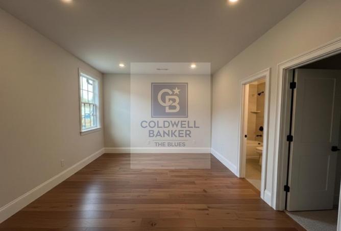 2OWqyEhVS6a - Property Image 3