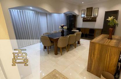 Villa - 5 Bedrooms - 5 Bathrooms for rent in Madinaty - Cairo