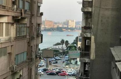 شقة - 2 غرف نوم - 2 حمامات للايجار في شارع نبيل الوقاد - الدقي - الجيزة