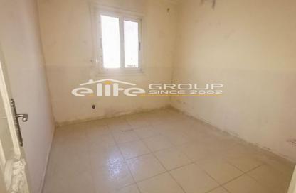 Apartment - 3 Bedrooms - 1 Bathroom for sale in Sidi Gaber - Hay Sharq - Alexandria