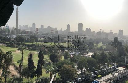 Apartment - 2 Bedrooms - 2 Bathrooms for sale in Mohamed Abdel Wahab St. - Zamalek - Cairo