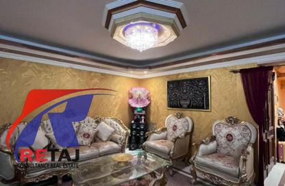 Apartment - 3 Bedrooms - 2 Bathrooms for sale in Zahraa Madinet Nasr School St. - 10th District - Nasr City - Cairo