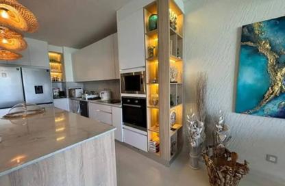 Chalet - 2 Bedrooms - 2 Bathrooms for sale in Hacienda West - Ras Al Hekma - North Coast