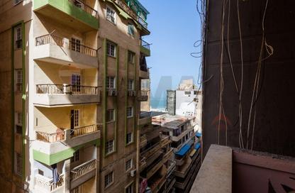 Apartment - 3 Bedrooms - 1 Bathroom for sale in Miami - Hay Awal El Montazah - Alexandria