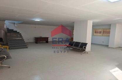 Office Space - Studio - 3 Bathrooms for sale in Sarayat Al Maadi - Hay El Maadi - Cairo