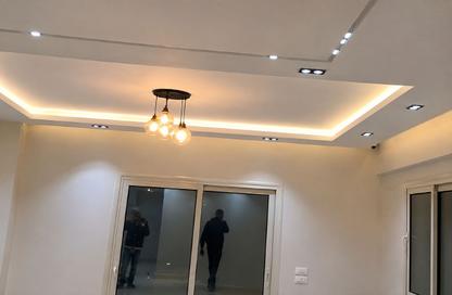 Apartment - 3 Bedrooms - 2 Bathrooms for rent in Mostashareen - North Investors Area - New Cairo City - Cairo