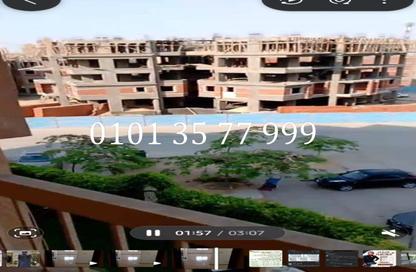 Apartment - 3 Bedrooms - 2 Bathrooms for rent in Garden Gate - Ashgar City - Al Wahat Road - 6 October City - Giza