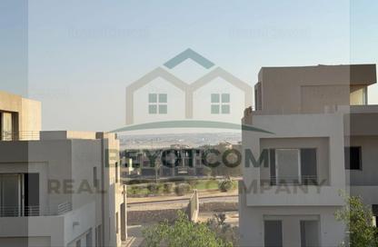 تاون هاوس - 4 غرف نوم - 5 حمامات للايجار في جولف فيوز - طريق مصر اسكندرية الصحراوي - مدينة 6 أكتوبر - الجيزة