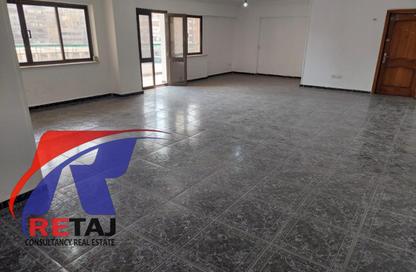 Apartment - 4 Bedrooms - 3 Bathrooms for sale in Helmy Hassan Ali St. - 8th Zone - Nasr City - Cairo