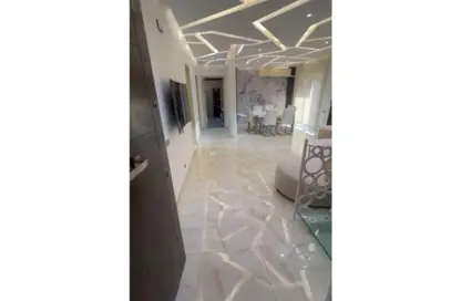 Penthouse - 3 Bedrooms - 3 Bathrooms for sale in Palm Hills Village Gate - South Investors Area - New Cairo City - Cairo