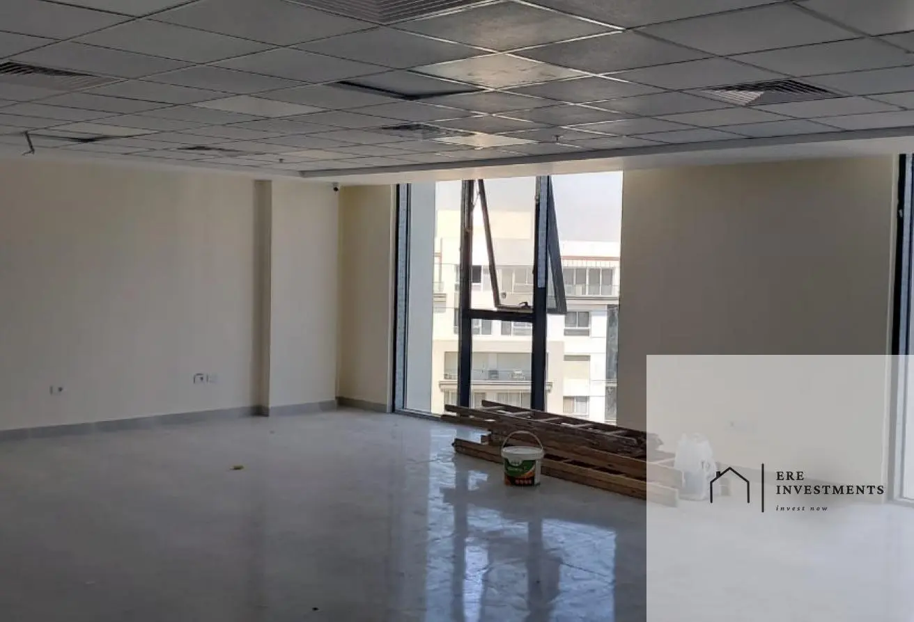 96858416 - Property Main Image