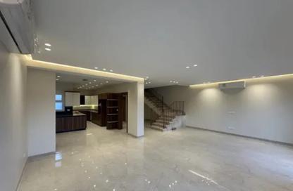 Townhouse - 3 - 4 for rent in Etapa - Sheikh Zayed Compounds - Sheikh Zayed City - Giza