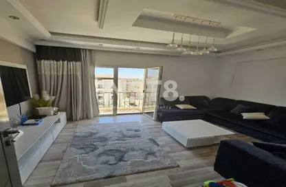 Apartment - 2 Bedrooms - 2 Bathrooms for sale in Hyde Park - New Cairo City - Cairo