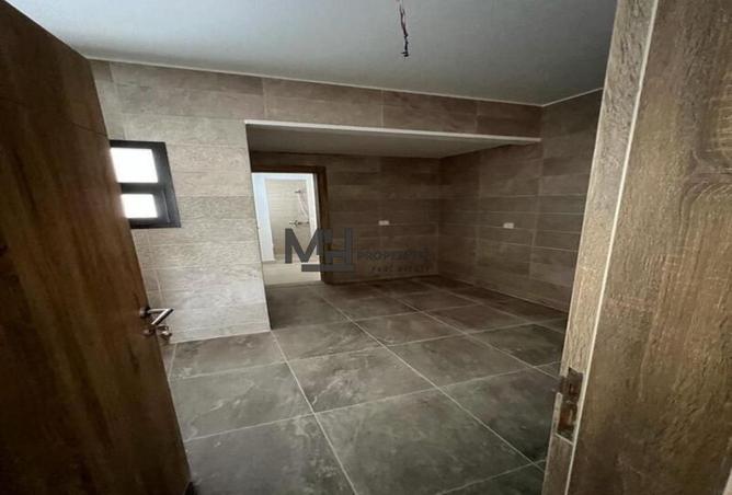 63400242 - Property Image 2