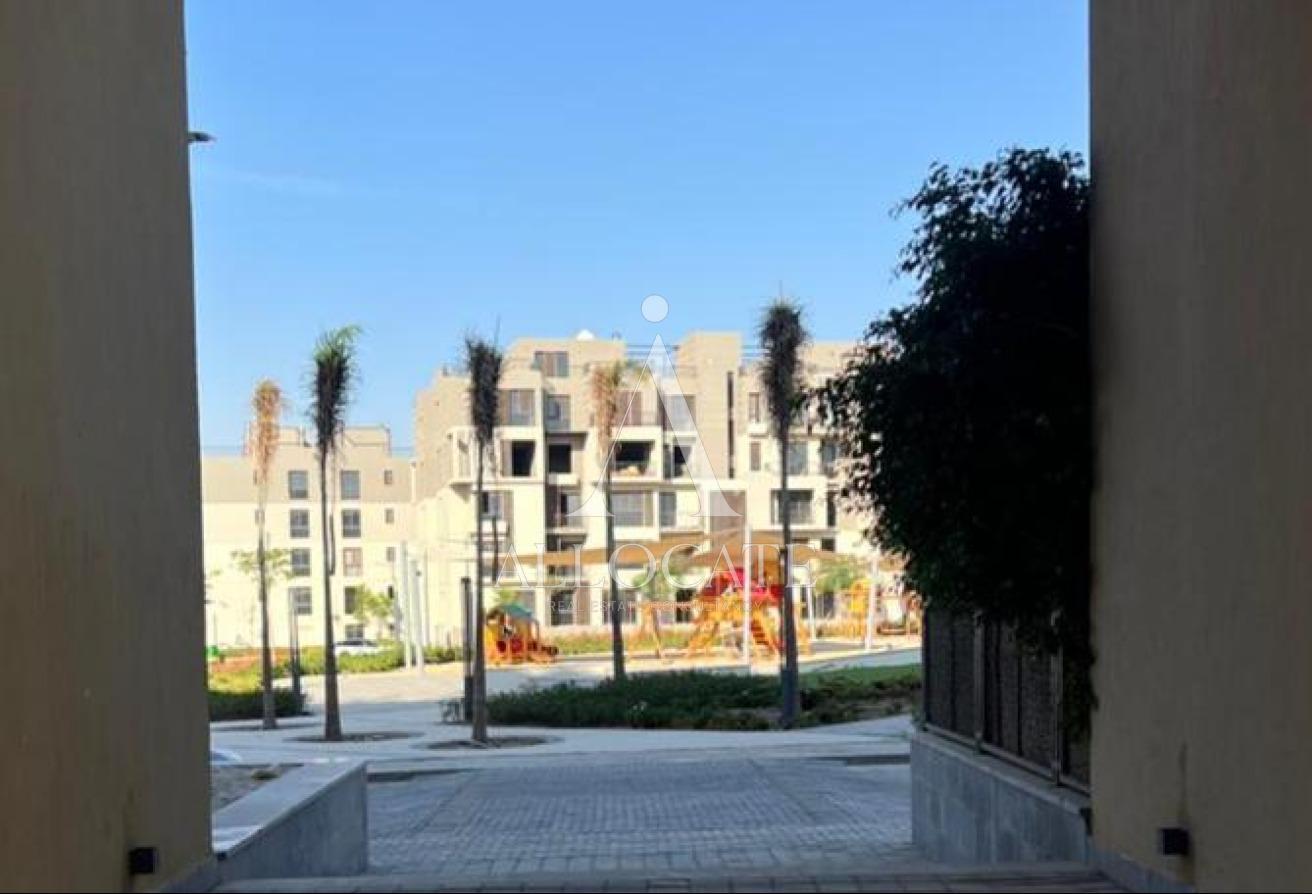 3-bedroom apartment 181 m² for sale in SODIC East