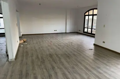 دوبلكس - 3 غرف نوم - 3 حمامات للايجار في شارع زيزينيا - المستثمرين الجنوبية - مدينة القاهرة الجديدة - القاهرة