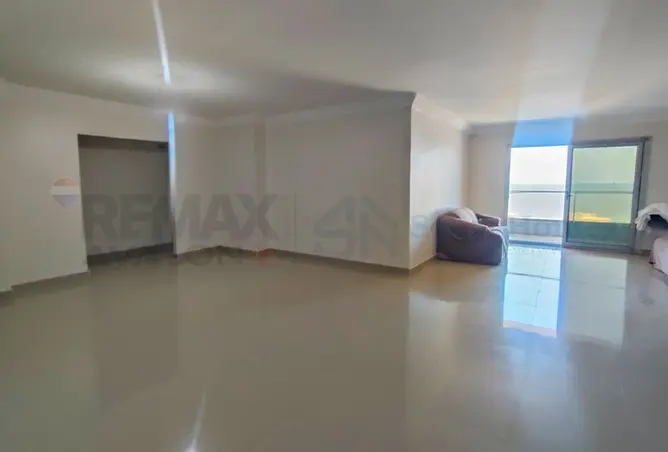105169196 - Property Image 2