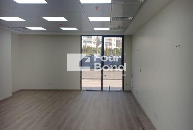 97727190 - Property Main Image
