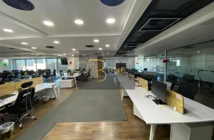 مساحات مكتبية - 8 غرف نوم - 4 حمامات للايجار في شارع التسعين الجنوبي - التجمع الخامس - مدينة القاهرة الجديدة - القاهرة مساحات مكتبية - 8 غرف نوم - 4 حمامات للايجار في شارع التسعين الجنوبي - التجمع الخامس - مدينة القاهرة الجديدة - القاهرة