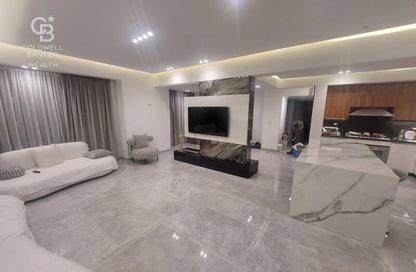 Apartment - 3 Bedrooms - 3 Bathrooms for sale in El Patio Oro - 5th Settlement Compounds - The 5th Settlement - New Cairo City - Cairo
