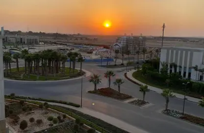 شقة - غرفة نوم - 1 حمام للايجار في ذا كورت ياردز - كمبوندات الشيخ زايد - الشيخ زايد - الجيزة