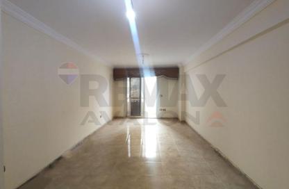 Apartment - 2 Bedrooms - 1 Bathroom for sale in Saba Basha - Hay Sharq - Alexandria