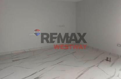 مساحات مكتبية - استوديو - 2 حمامات للايجار في ذا جيت بلازا مول - الحي العاشر - الشيخ زايد - الجيزة
