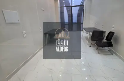 مساحات مكتبية - غرفة نوم للايجار في محور محمد نجيب - المستثمرين الشمالية - مدينة القاهرة الجديدة - القاهرة