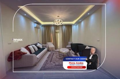 Apartment - 3 Bedrooms - 2 Bathrooms for sale in Zayed 2000 - 4th District - Sheikh Zayed City - Giza
