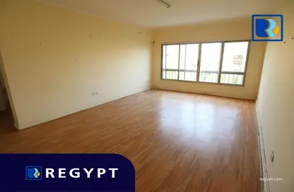 شقة - 3 غرف نوم - 2 حمامات للبيع في شارع 232 - دجلة - حي المعادي - القاهرة