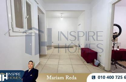 Apartment - 2 Bedrooms - 1 Bathroom for sale in Ahmed Basha Turk St. - Fleming - Hay Sharq - Alexandria