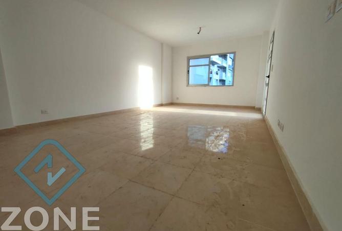 97712814 - Property Image 2
