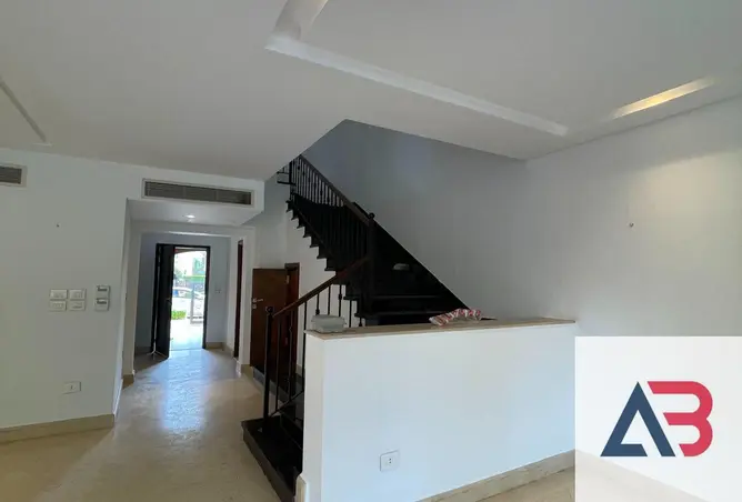 112703218 - Property Image 2