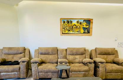 Apartment - 2 Bedrooms - 2 Bathrooms for sale in Hyde Park Central - The 6th Settlement - New Cairo City - Cairo