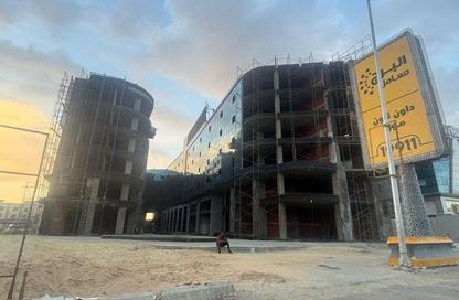 Office Space - 2 Bedrooms - 1 Bathroom for sale in 1O1 Mall - Sheikh Zayed City - Giza