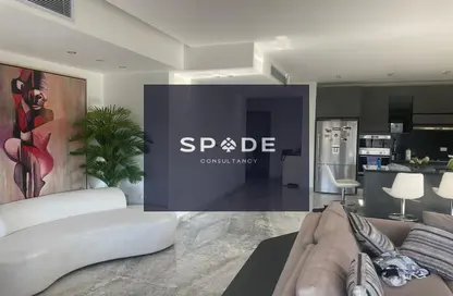 شقة - 2 غرف نوم - 2 حمامات للبيع في كمبوند فيلدج جاردن القطامية - كمبوندات التجمع الخامس - التجمع الخامس - مدينة القاهرة الجديدة - القاهرة